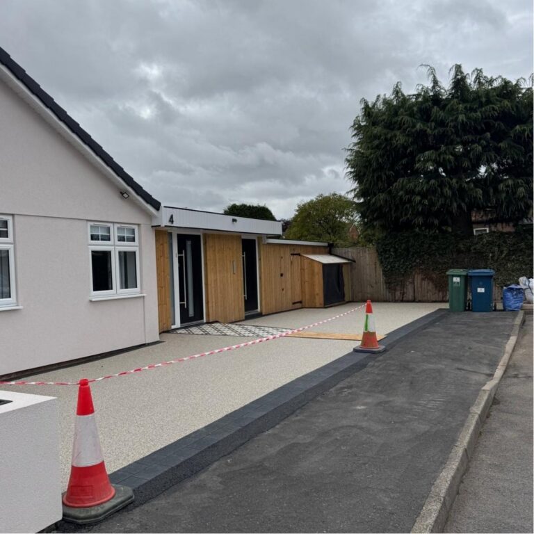 resin-bound-driveway-clayton.jpg