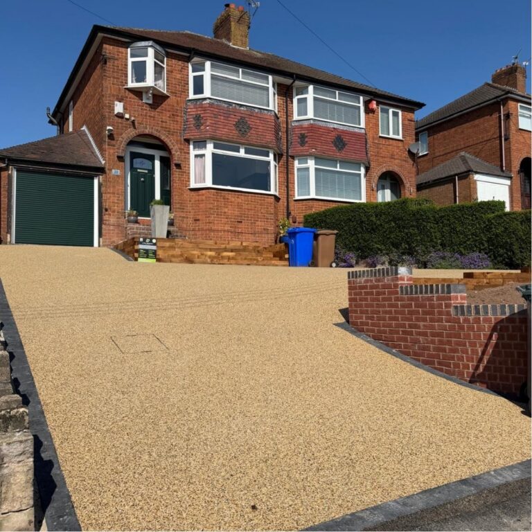 resin-bound-driveway-installation-in-stoke.jpg